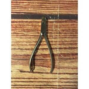 Vintage Revlon Full-Jaw Cuticle Nippers Made In W Germany